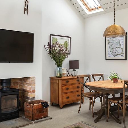 Linseed Barn- Stamford Holiday Cottages Ngoại thất bức ảnh